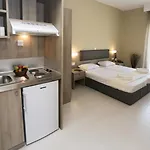 Sirines Complex 2* Potos