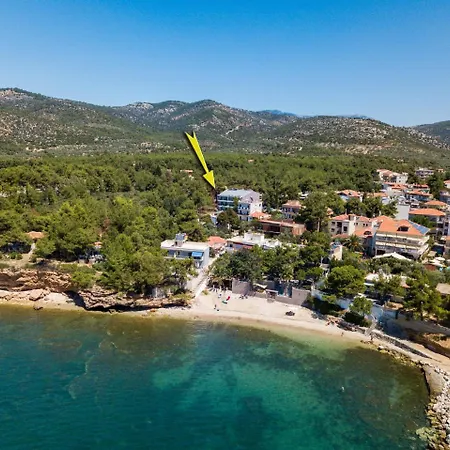 Sirines Complex 2* Potos