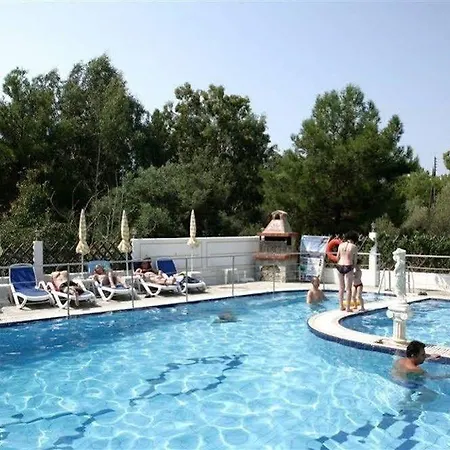 Sirines Complex