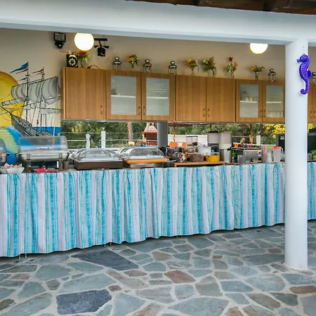 Sirines Complex Hotel de apartamente 2*