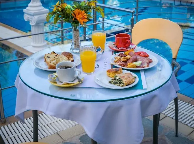 Apart Otel Sirines Complex 2*