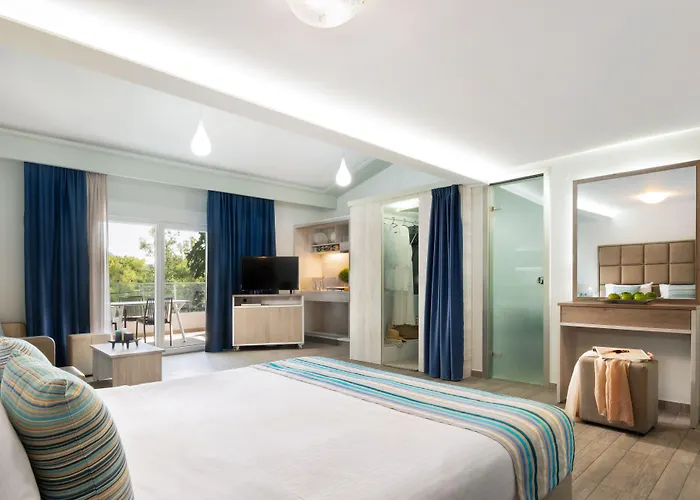 Sirines Complex Apart Otel Potos