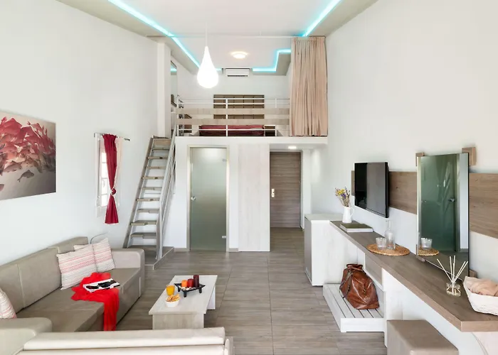 Sirines Complex Potos